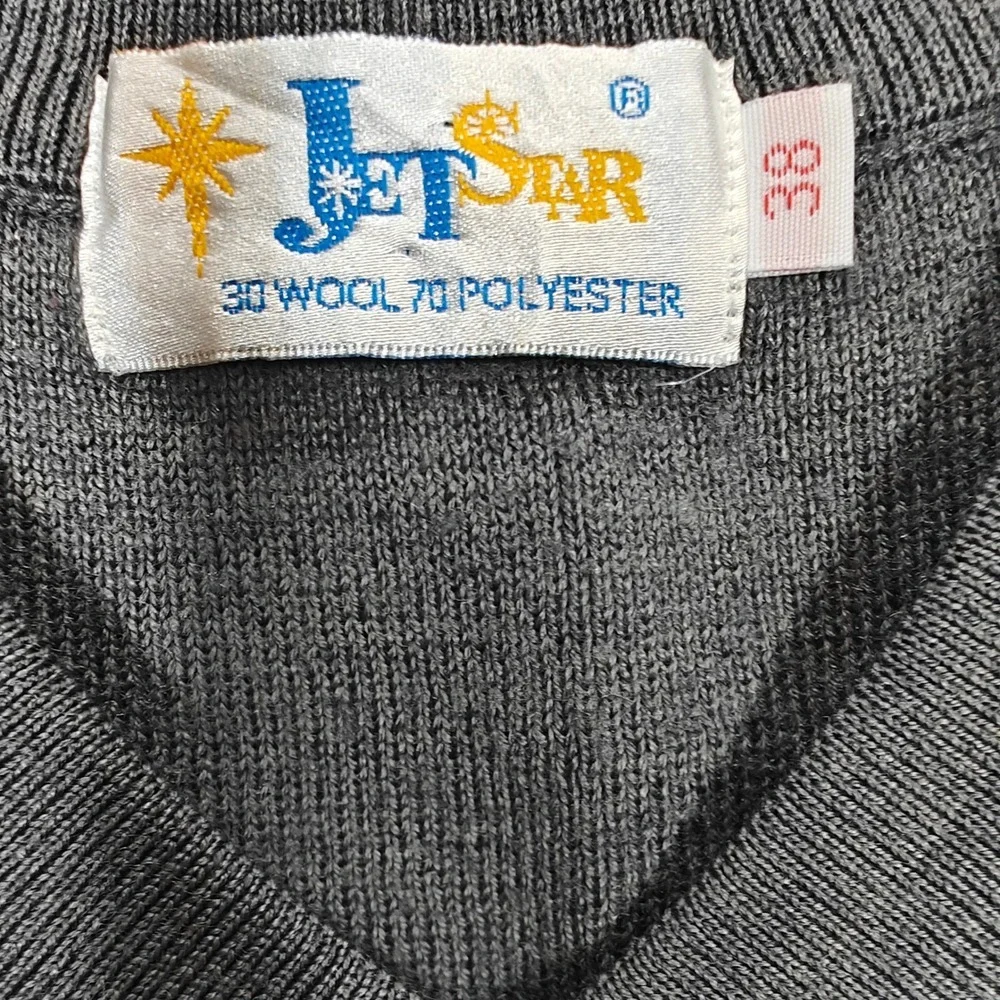 Vintage Jetstar Gray Wool Blend V-Neck Sweater Vest Mens Size 38 Charcoal Marl